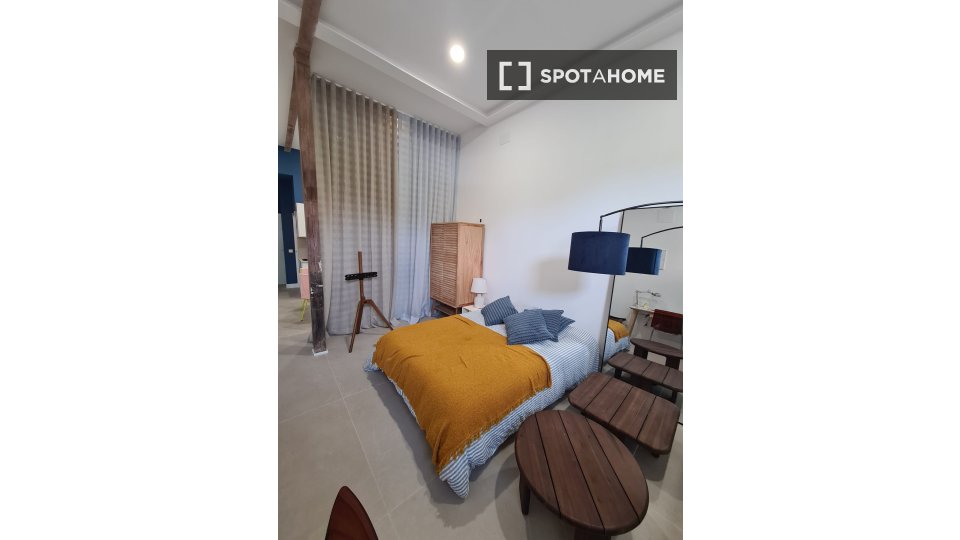 Apartment Madrid, 1 bed — photo 1