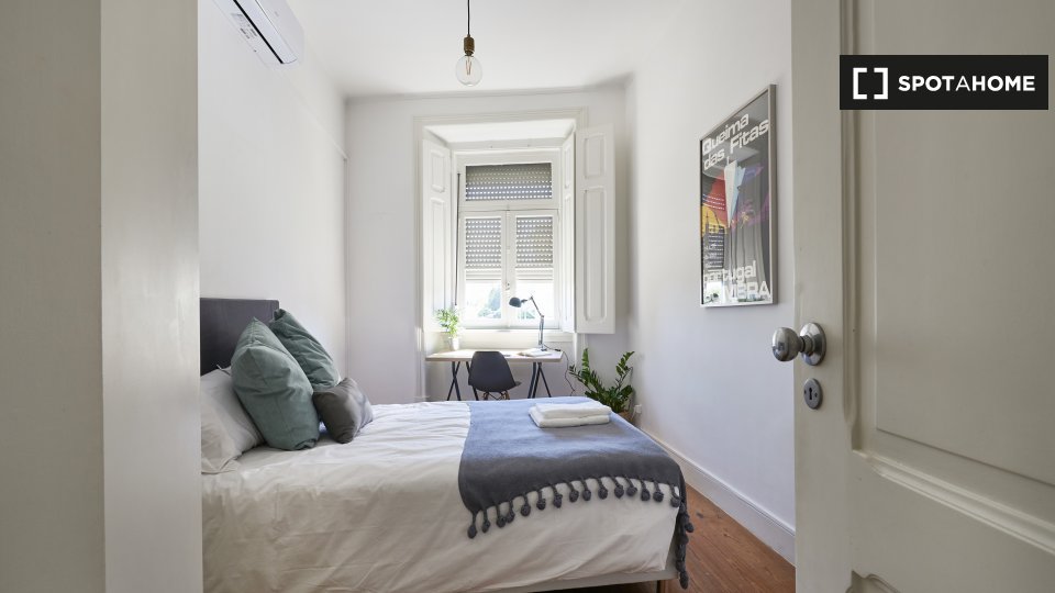 Double room Lisbon, 6 beds — photo 2