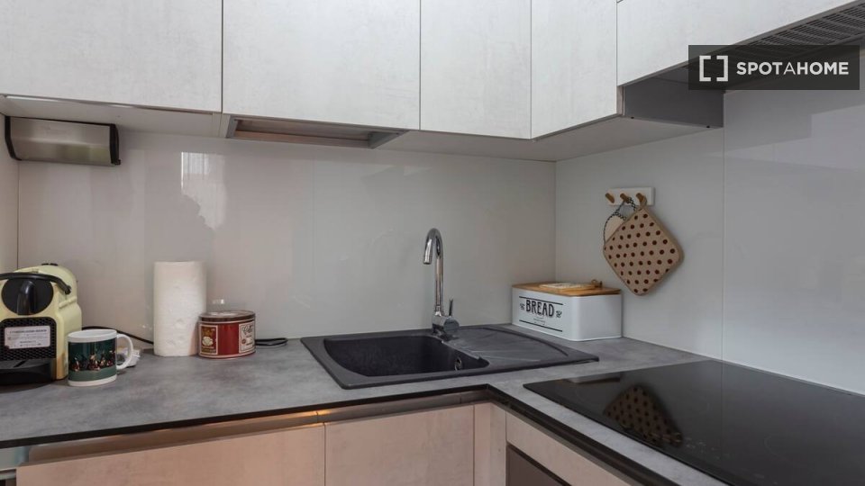 Apartment Milan, 1 bed — photo 9