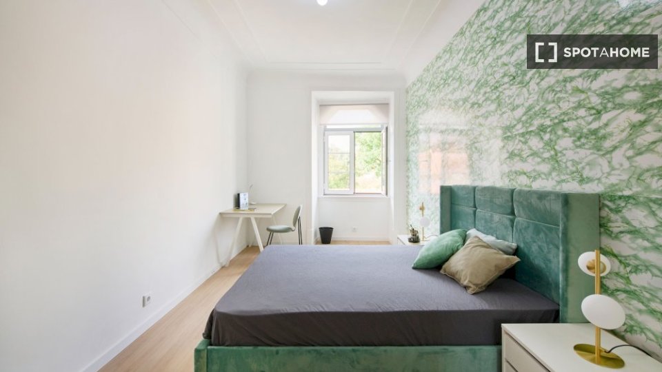 Double room Lisbon, 7 beds — photo 4