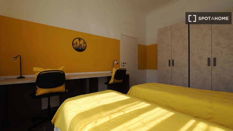 Double room Turin, 2 beds — photo 7