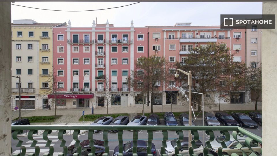 Double room Lisbon, 7 beds — photo 14