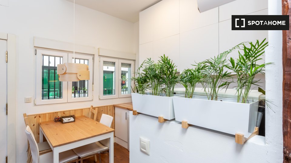 Apartment Madrid, 2 beds, 50m² — photo 11
