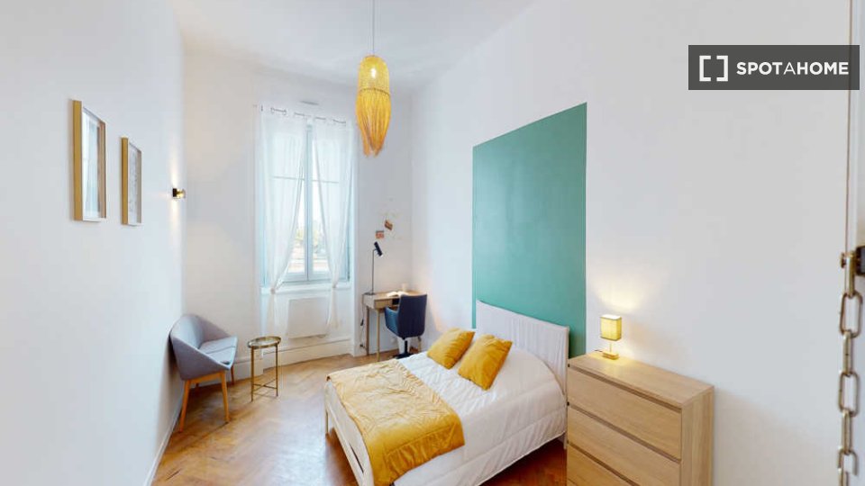 Double room Lyon, 4 beds, 130m² — photo 19