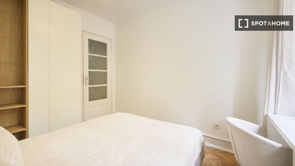 Double room Lisbon, 6 beds — photo 3