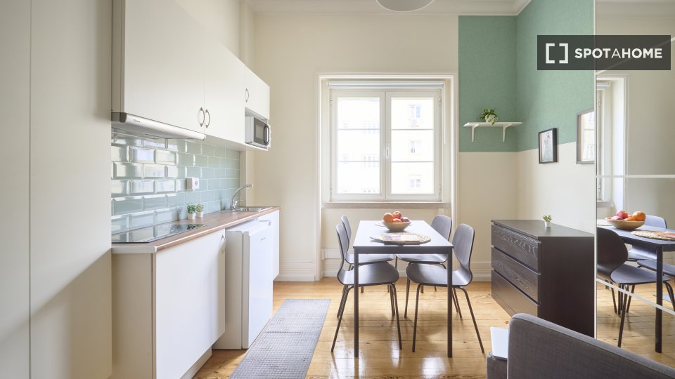 Apartment mono Lisbon — photo 7