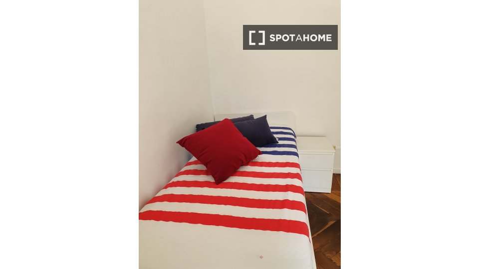 Double room Turin, 5 beds, 156m² — photo 3