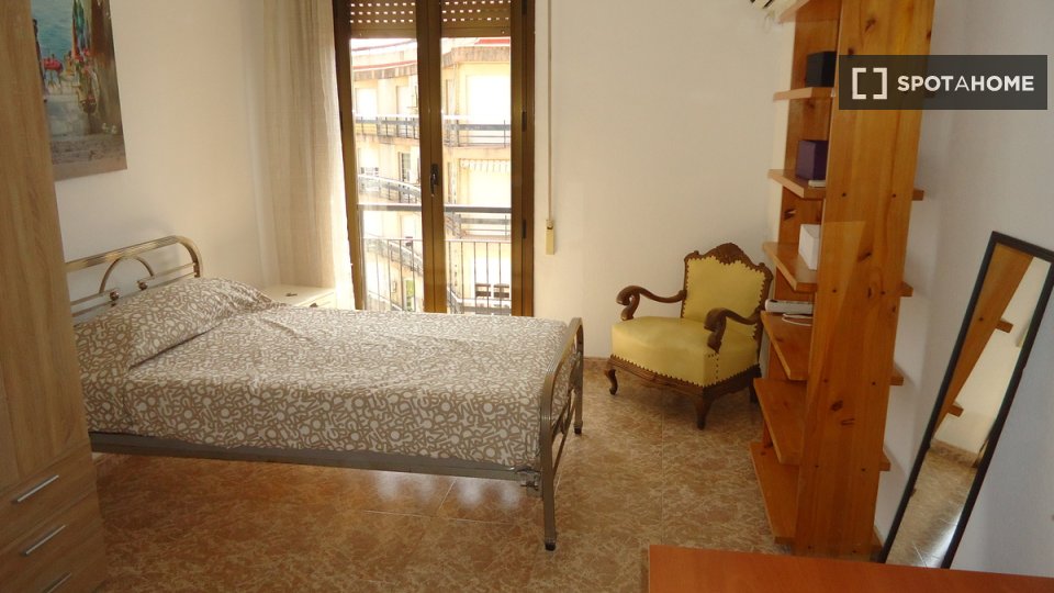 Double room Cordoba, 5 beds — photo 42