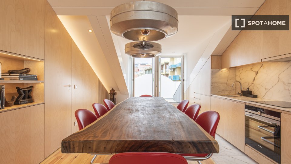 Apartment Lisbon, 4 beds — photo 12
