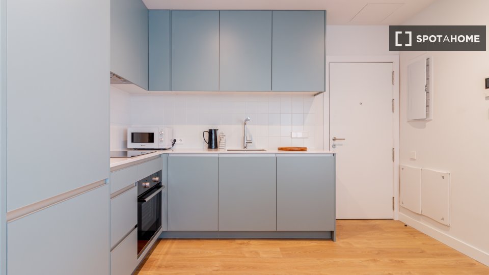 Apartment Madrid, 2 beds, 85m² — photo 13