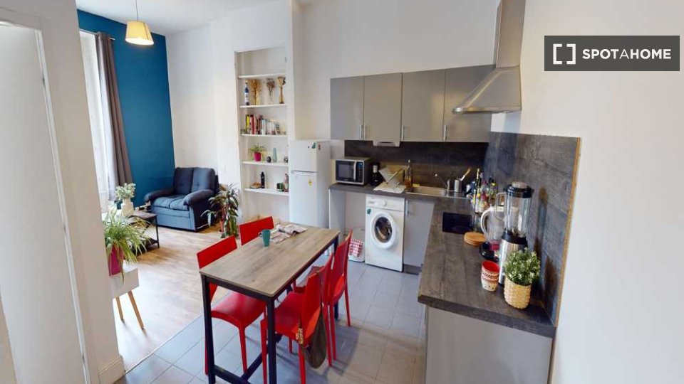 Camera doppia Lione, 3 camere, 80m² — foto 13