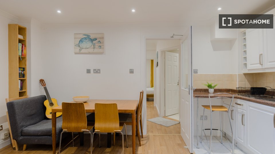 Apartment London, 1 bed — photo 20