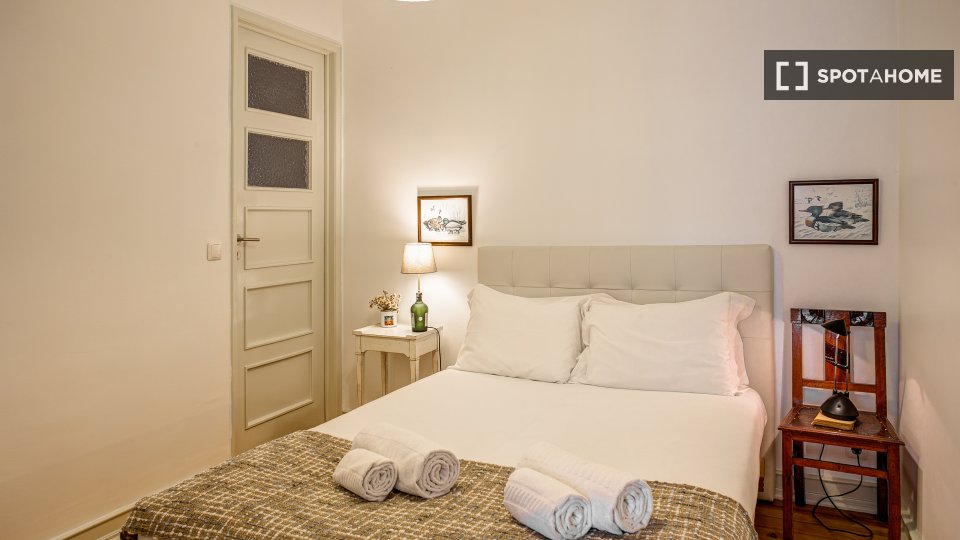 Apartment Lisbon, 2 beds — photo 12