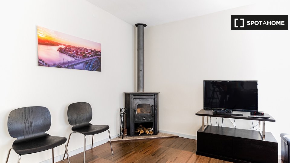 Apartment Porto, 1 bed, 150m² — photo 8
