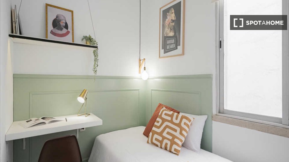 Double room Madrid, 67 beds — photo 60
