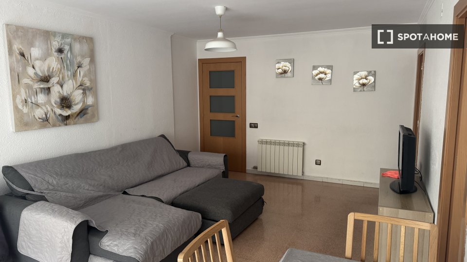 Double room Barcelona, 3 beds, 167m² — photo 2