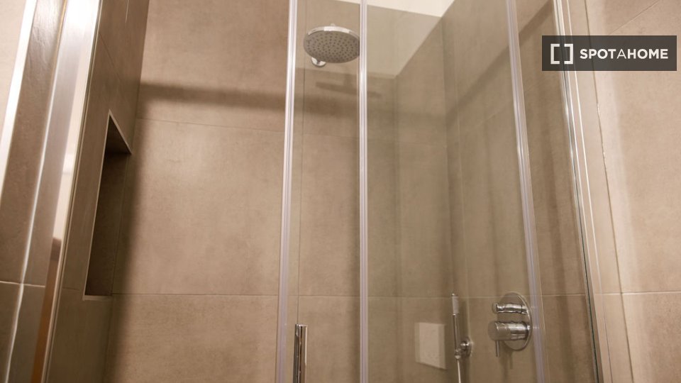 Apartment Milan, 1 bed, 57m² — photo 8