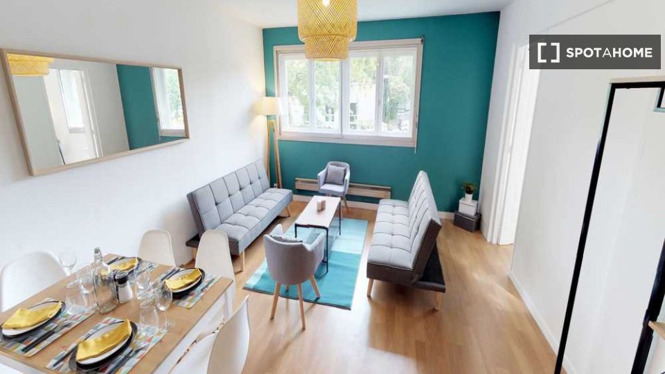 Double room Paris, 5 beds, 100m² — photo 2