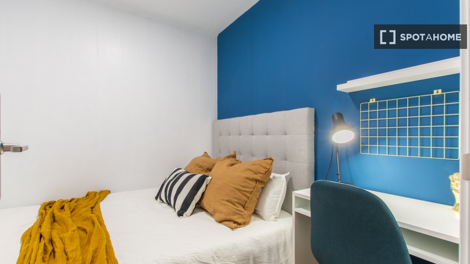 Double room Madrid, 10 beds — photo 16