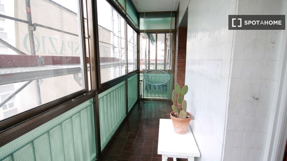 Shared apartment room for rent in Barcelona - in Barcelona