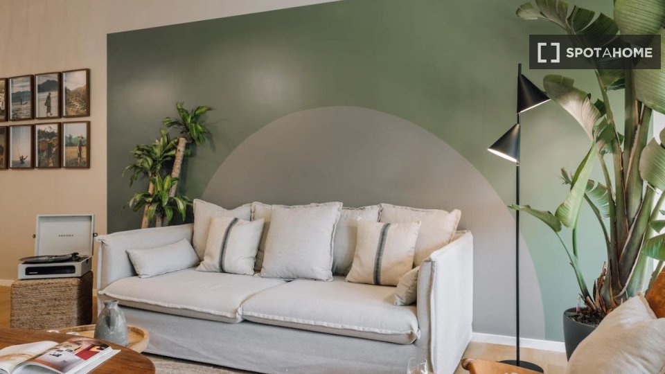 Apartment Lisbon, 2 beds — photo 17