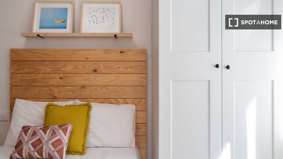 Double room Madrid, 6 beds — photo 10