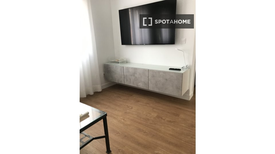 Apartment Madrid, 1 bed, 59m² — photo 18