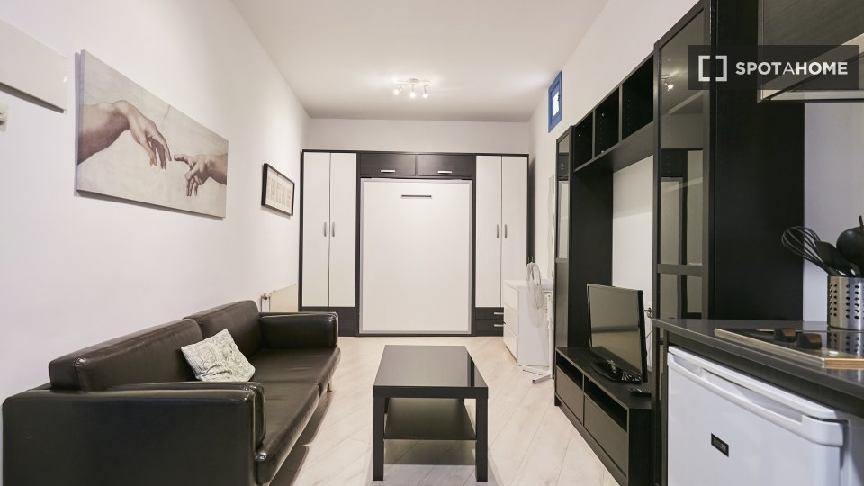 Apartment mono Madrid, 38m² — photo 17