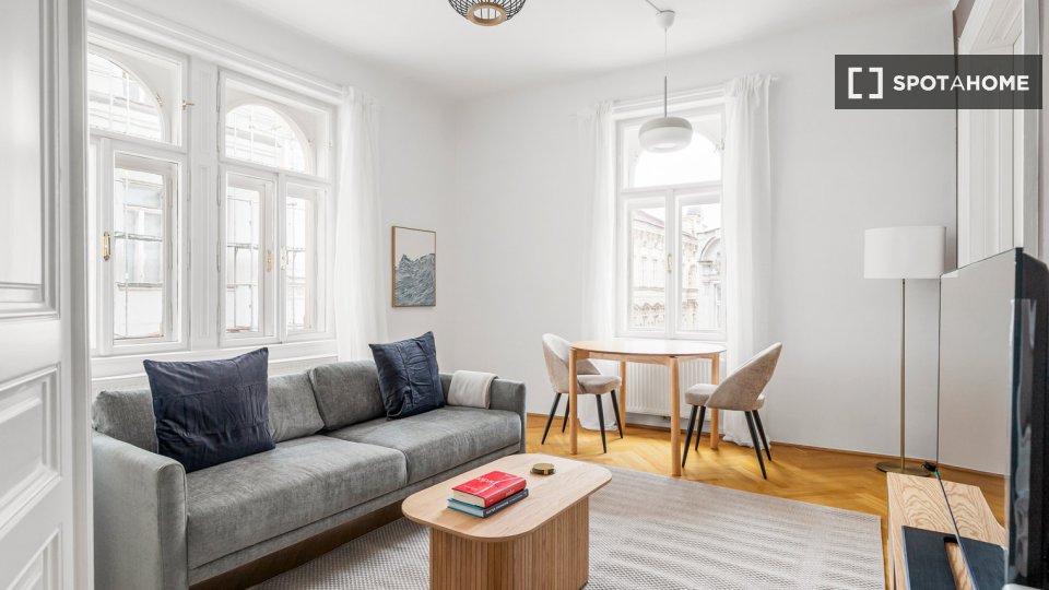 Apartment Vienna, 1 bed, 47m² — photo 1