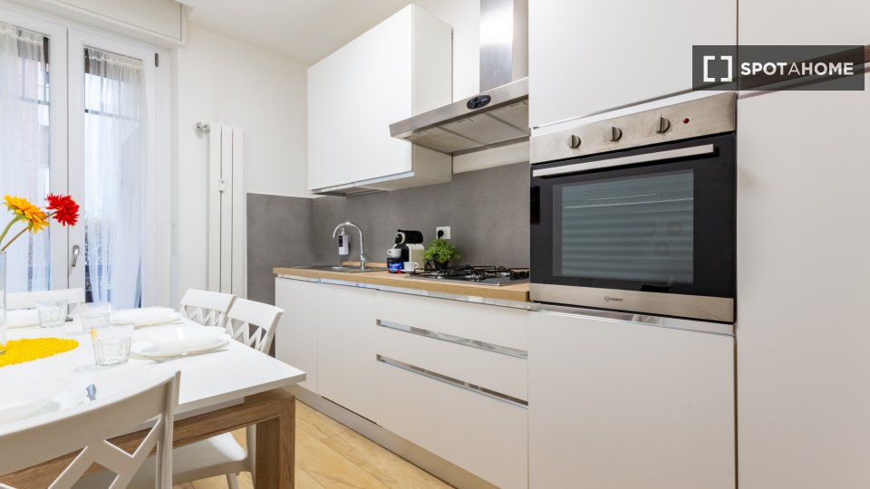 Apartment Milan, 4 beds, 120m² — photo 30