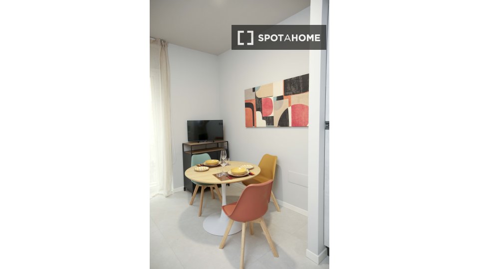 Apartment Milan, 1 bed, 40m² — photo 13