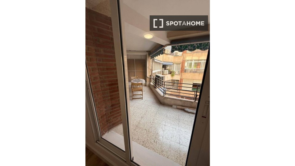 Double room Alicante, 6 beds — photo 6