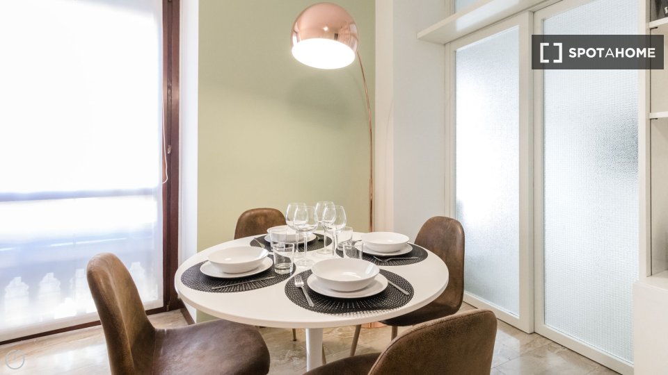 Apartment Milan, 1 bed, 65m² — photo 3