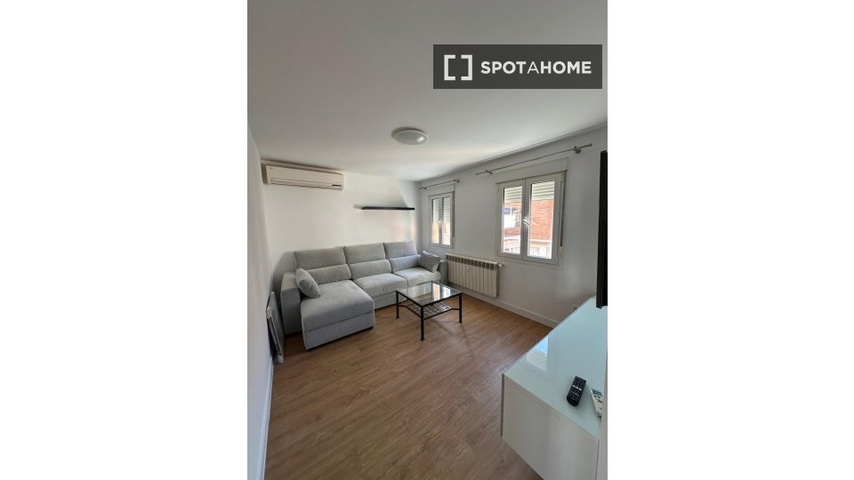 Apartment Madrid, 1 bed, 59m² — photo 16