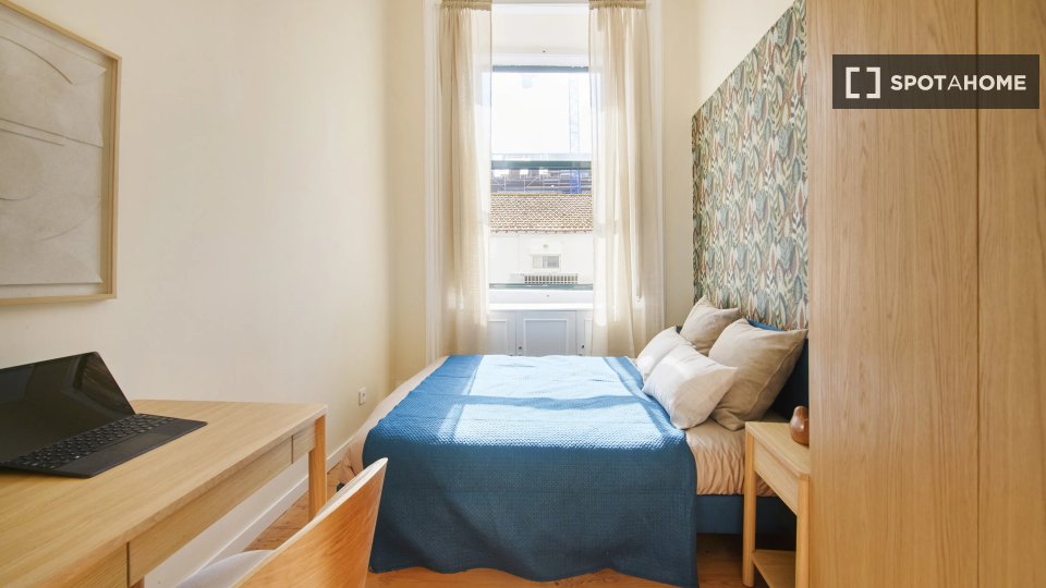 Double room Lisbon, 8 beds — photo 1