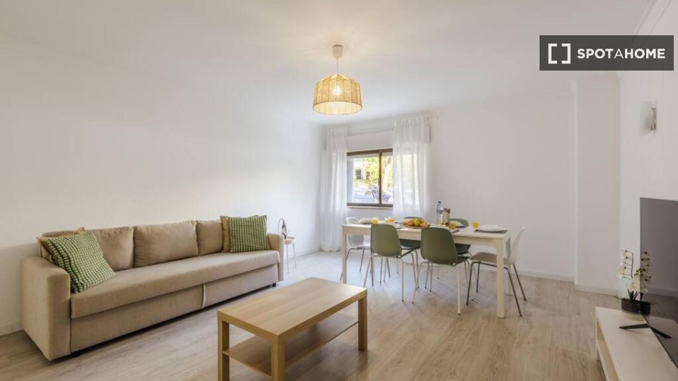 Apartment Lisbon, 3 beds, 130m² — photo 5