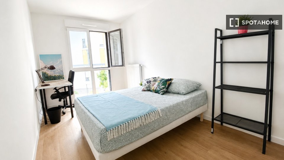 Chambre double Paris, 4 chambres — photo 35
