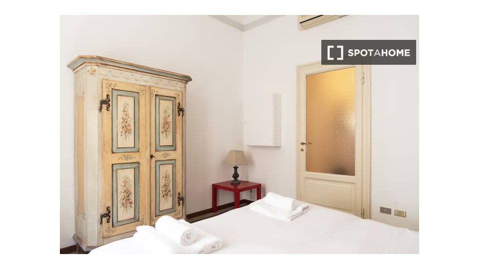 Apartment Milan, 1 bed, 49m² — photo 12