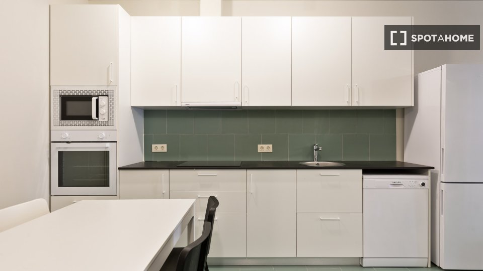 Apartment Barcelona, 3 beds, 90m² — photo 7