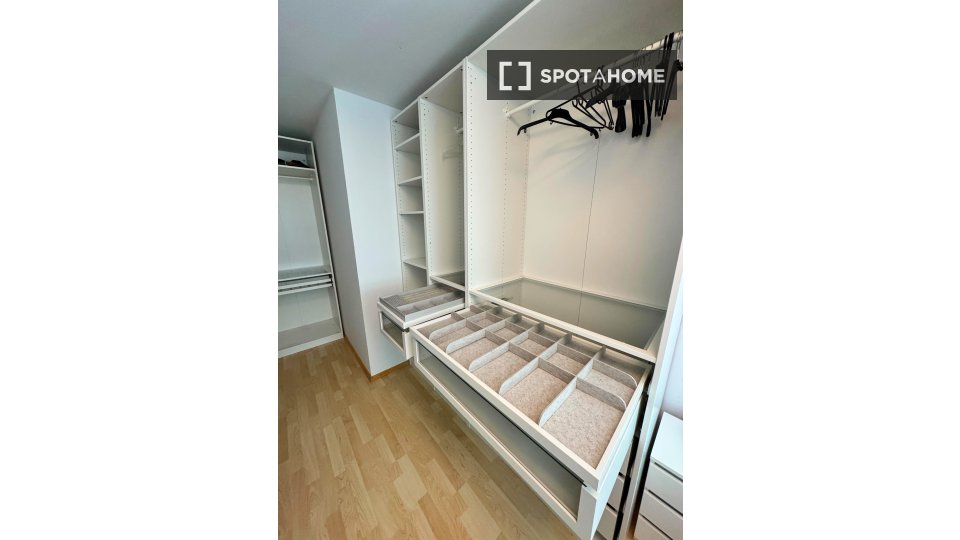 Apartment Munich, 2 beds, 60m² — photo 2