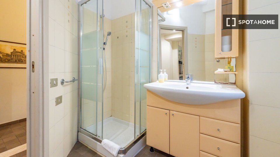 Apartment Rome, 1 bed, 50m² — photo 15