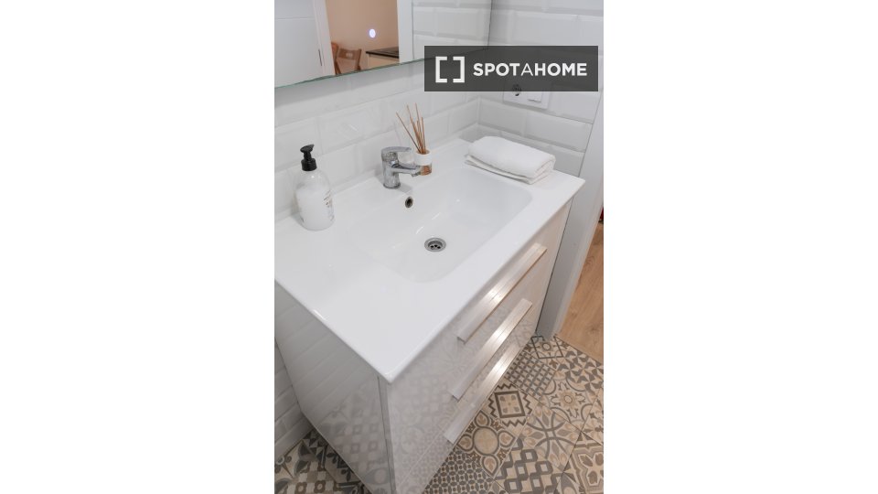 Apartment mono Valencia, 50m² — photo 37