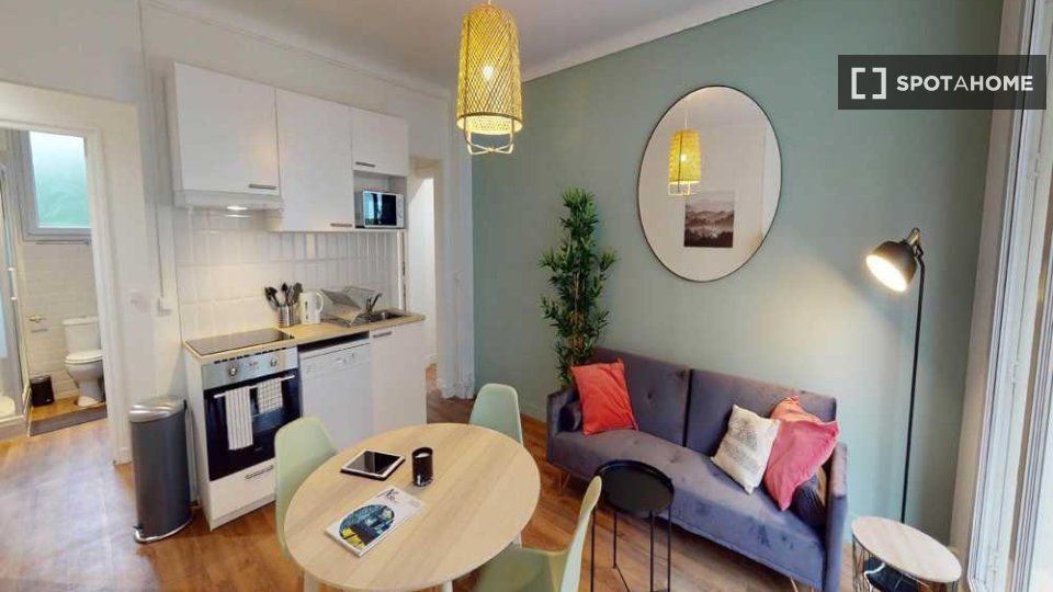 Double room Paris, 4 beds, 70m² — photo 12