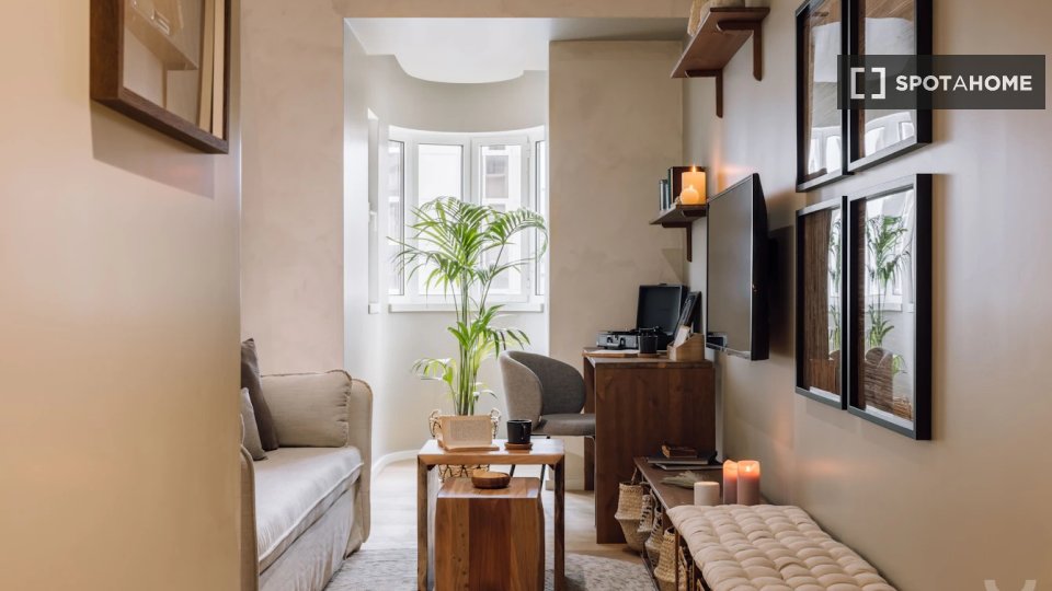 Apartment Lisbon, 1 bed, 60m² — photo 13