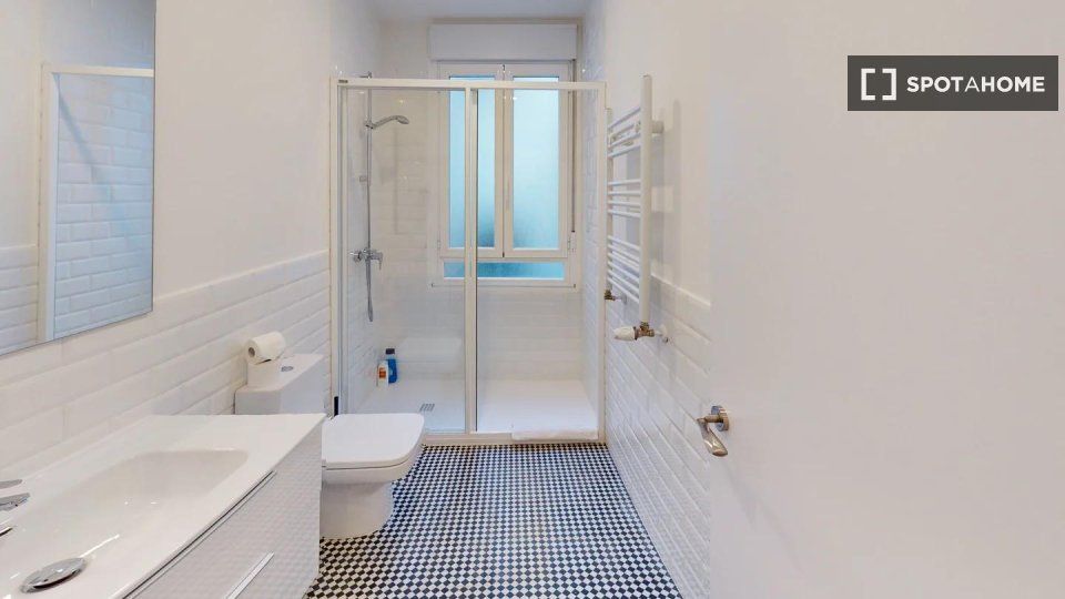Apartment Madrid, 1 bed — photo 5