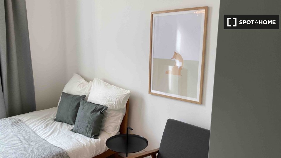 Double room Hamburg, 7 beds — photo 9