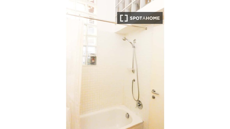 Apartment Milan, 1 bed — photo 9
