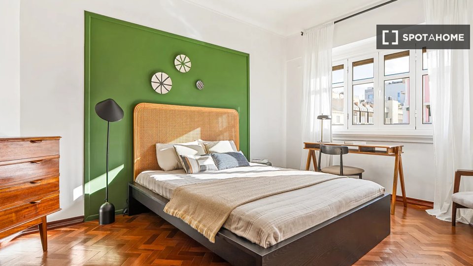 Double room Lisbon, 7 beds — photo 10