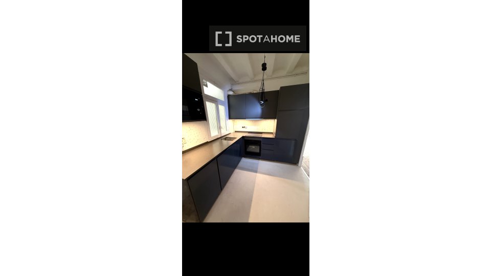 Apartment Barcelona, 2 beds, 70m² — photo 6