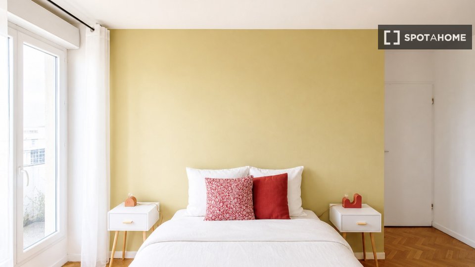 Chambre double Paris, 4 chambres — photo 20